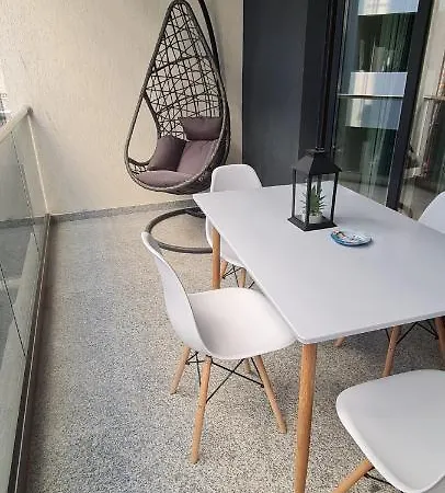 Bellesurmer Apartment Navodari